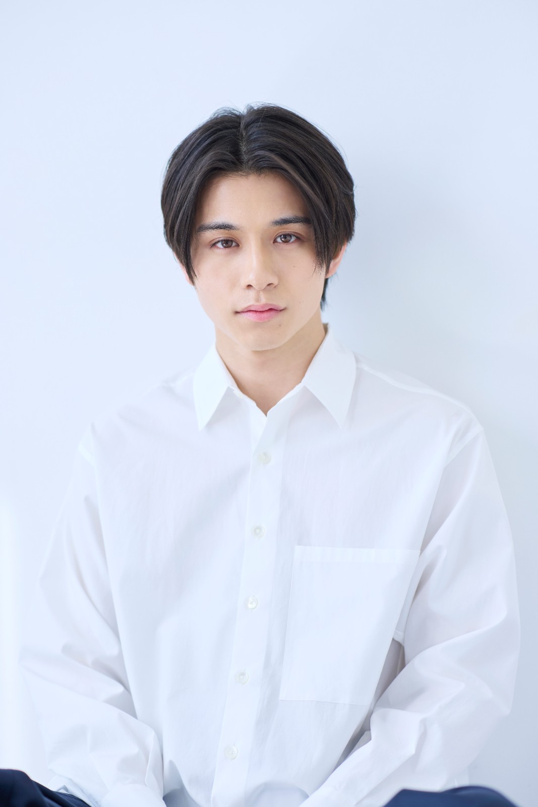1778630571278840.jpg 岩崎碧_アーティスト写真.jpg
